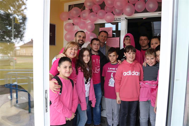Slika /2020/1PREVENCIJA/PINK SHIRT DAY/IMG_2489.JPG